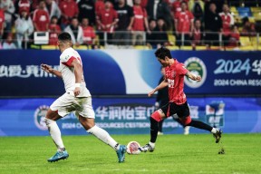 金年会体育-关于赛季揭幕，球员表现抢眼铺开新一轮比赛的信息