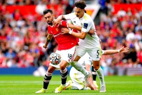 金年会体育-西超传奇：巴伦西亚再度冲击联赛冠军