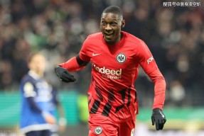 金年会体育-神奇的胜利！法兰克福反超强敌夺取胜利