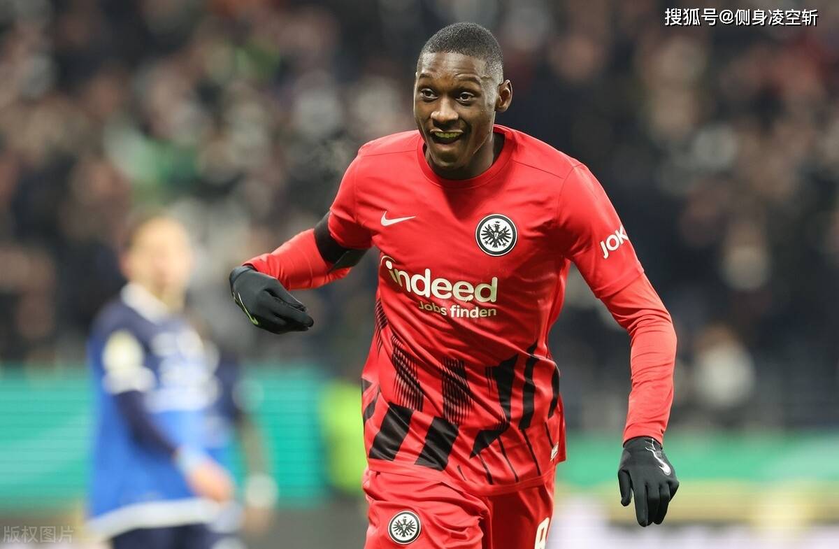 神奇的胜利！法兰克福反超强敌夺取胜利